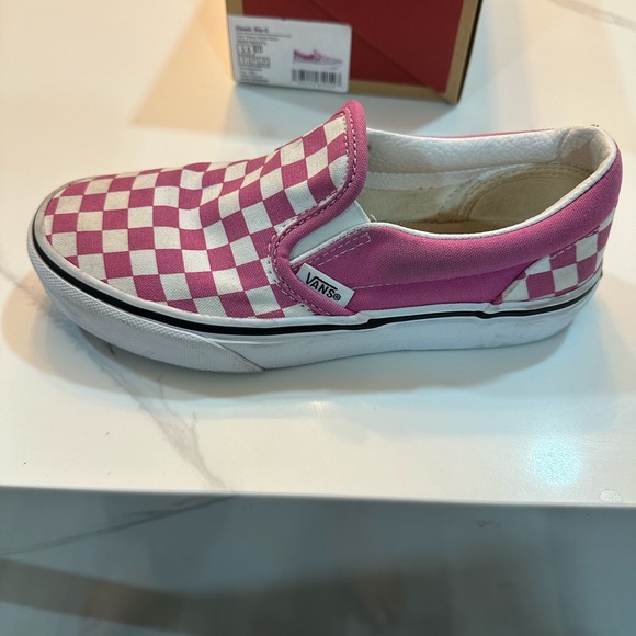 VANS EUC - Pink checked Vans slip-ons - 2.5 youth - Picture 4 of 6